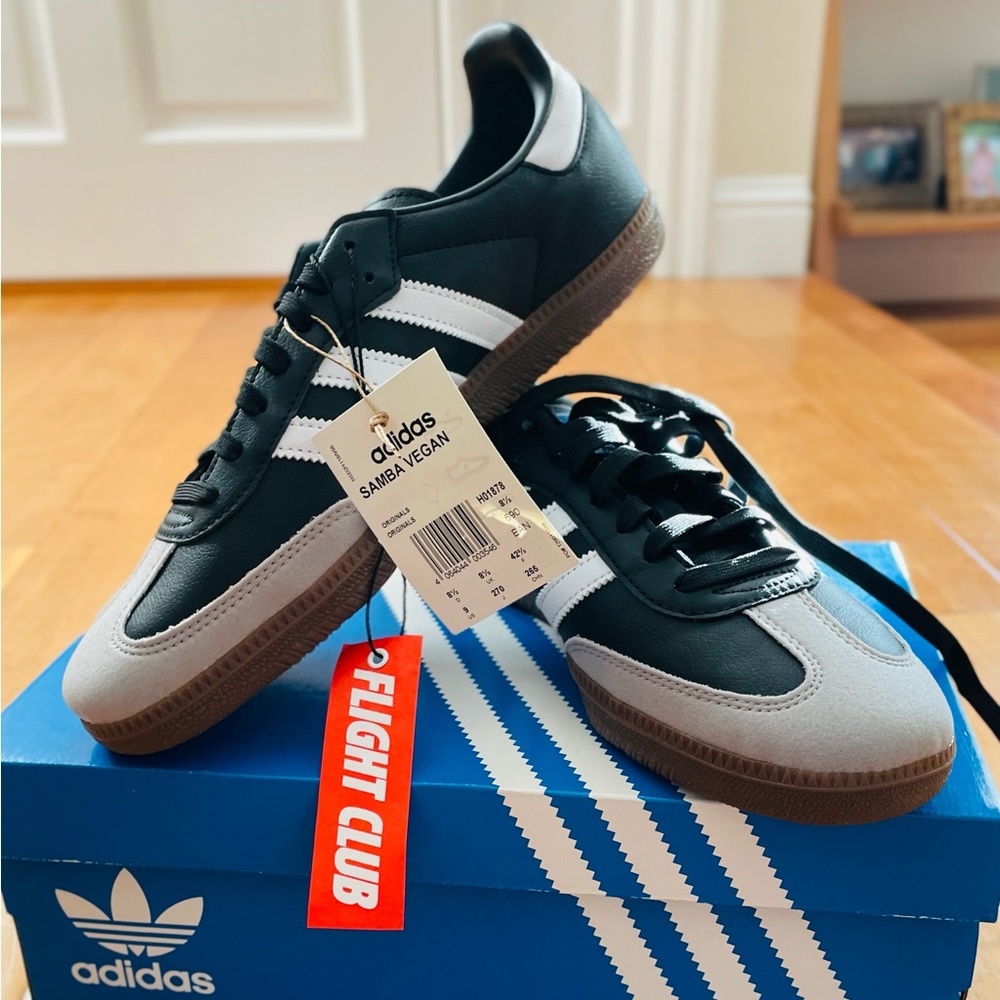 NEW SAMBA ADIDAS SHOE